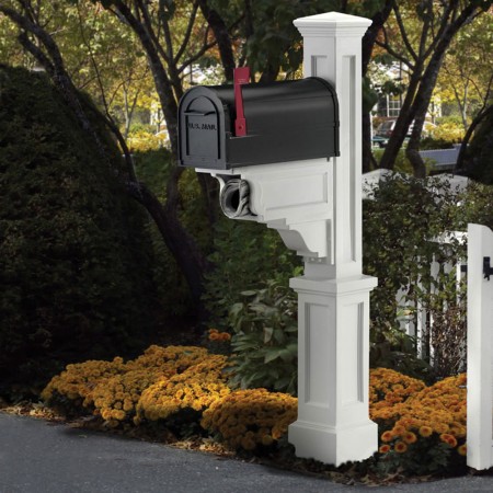 Dover Mail Post, White